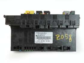 2115456701 Mercedes-benz 211 545 67 01 2006 - 2011 Cls Class C219 Sam Fuse Box Module Control Rear Oem
