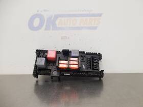 2139068901 Mercedes-benz 19 Amg Gt63s X290 Fuse Box Junction Relay