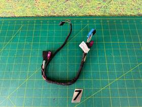 2198200815 Mercedes-benz 07-11 Cls550 W219 Center Console Bluetooth Cradle Adapter Oem