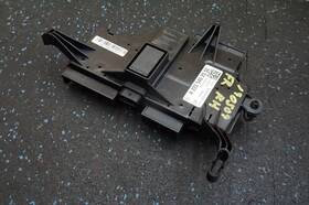 2225402550 Mercedes-benz Front Dash Panel Fuse Box S63 S550 S65 S600 W222 14-16
