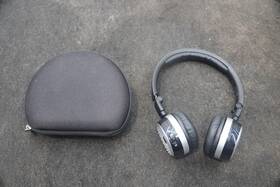 2228201889 Mercedes-benz Entertainment Dvd Wireless Headphones And Case S600 S550 W222