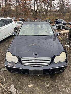 663.mb1d04 Mercedes-benz C240 2004 Fuse Box Cabin 40790