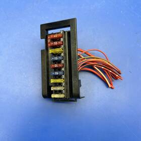 663.mb1y98 Mercedes-benz 90-01 Sl500r 5.0l At Rwd Trunk Fuse Relay Box Fusebox B
