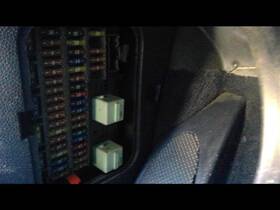 663.co1c03 Mini Cooper Minicoope 2003 Fuse Box Cabin 531150