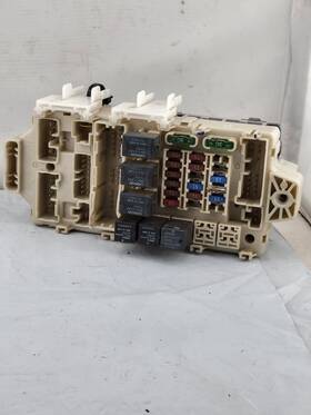 Etacs2.4l Mitsubishi 8637a376 2011 11 Galant Interior Fuse Box W At Cabin 54028