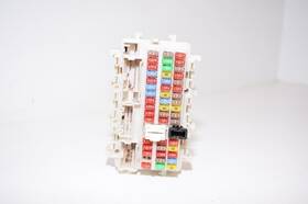 23318-048 Nissan 2019-2020 Altima 2.5l At Interior Cabin Fuse Box Panel 23318 048 Oem