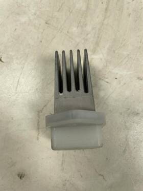 623.da1215 Nissan 2015 Pathfinder Platinum Rear Blower Resistor Oem