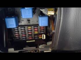 663.da1201 Nissan Pathfindr 2001 Fuse Box Cabin 331835