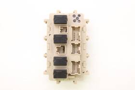 663.da1718 Nissan 17-24 Titan Platinum Reserve Interior Cabin Fuse Box