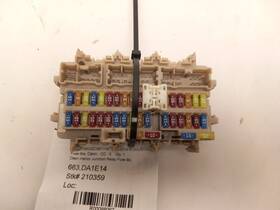 663.da1e14 Nissan Dash Interior Junction Relay Fuse Box Fits Rogue 2014 Oem