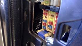 663.da1h17 Nissan Versa 2017 Fuse Box Cabin 560110
