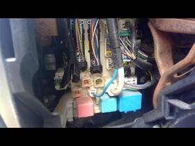 663.gm2l10 Pontiac Vibe 2010 Fuse Box Cabin 544599