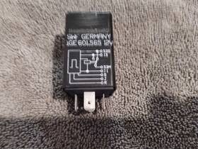 99361510100 Porsche 911 / 928 944 968 Intermittent Wiper Relay #99361510100