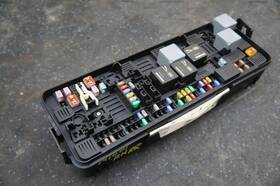 Hpla14n030ab Range Rover Lr078451 Rear Electrical Fuse Relay Box Oem 2013-16