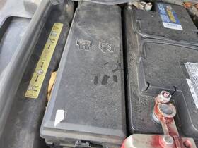 646-10837 Rover Fuse Box Engine Fits 07-09 Range Sport 338307