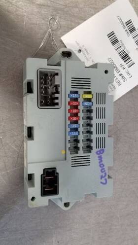 Cpla14q073aa Rover 663.rv1314 14 2014 Range Sport Oem Rear Junction Box