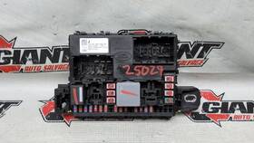 663.rv1323 Rover Range 2023 Fuse Box Cabin 353655