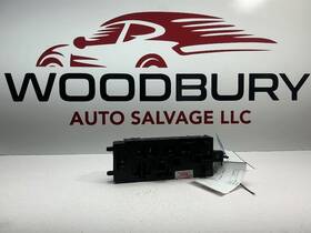 663.rv1518 Rover Range Rov 2018 Fuse Box Cabin