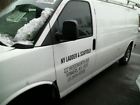 663.gm9v09 Savana35 Fuse Box Cabin