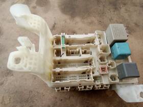 663.sc1c05 Scion Tc 2005 Fuse Box Cabin 114029