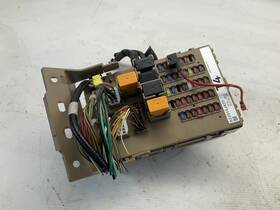 663.su1121 Subaru 20 21 22 Forester Suv 2.5 Cvt Awd Cabin Fuse Rela Box Fusebox B