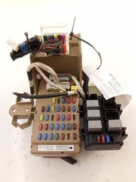 82201fg010 Subaru 663.su1m09 2009-2014 Impreza Cabin Fuse Junction Box Oem Tested