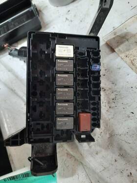 663.su1q24 Subaru Outbakleg 2024 Fuse Box Cabin 1630123