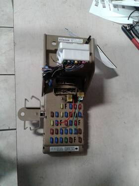 663.su1t13 Subaru Forester 2013 Fuse Box Cabin 837249
