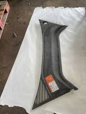 1006329-00-c Tesla 2012-2015 S Underhood Apron Whindshield Cowl Cover