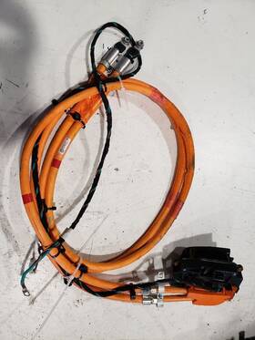 102604199j Tesla Charing Port With Cables - 2015 Model S 70d Oem