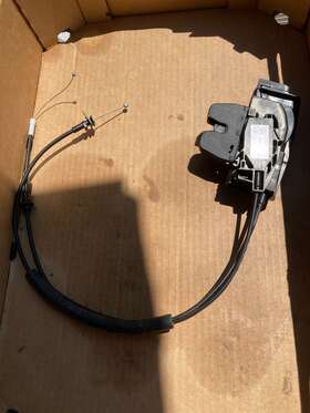 1033838-00-j Tesla 1033838-00-k Model X Door Lock Rear Left 2015-2020