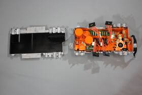1048680-00-b Tesla Model S 1 Phase High Voltage Junction Box