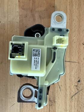 1089334-01-l Tesla Model 3 2017-2023 Oem High Voltage Battery Pack Contactor