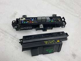 1094405-00-e Tesla 2016-2020 Model S Ms Front Efuse Frunk Fuse Relay Junction Box Module Unit