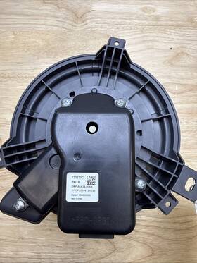1107669-00-b Tesla 110766900b New Hvac A/c Blower Motor For 17-21 Model 3