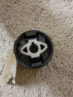 1109297-00-c Tesla New 3du Rear Drive Gearcase Right Bushing For Model 3 Y 1109297-00-c#8