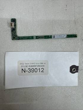1110860-00-f Tesla 1110860-f 20-23 3 Y Windshield Humidity Temperature Sensor N39012 B133