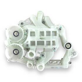 1613703-00-b Tesla 2020-2023 Model 3 Y Supermanifold Coolant Center White Plastic Duct Oem