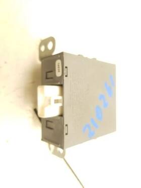 89741-08030 Toyota 591.to1400 2000 Sienna Door Control Receiver