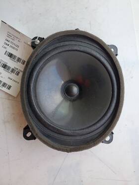 644.to1u22 Toyota Camry 2022 Speaker 6815