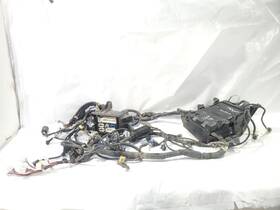 648.to1910 Toyota 2010 Tundra Oem Engine Wiring Harness Bay With Fuse Box 5.7l 2wd