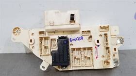 663.to1306 Toyota 06 2006 Land Cruiser Oem Cabin Fuse Box Panel