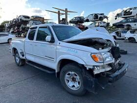 663.to1903 Toyota Tundra 2003 Fuse Box Cabin 1113978