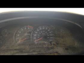 663.to1905 Toyota Tundra 2005 Fuse Box Cabin 1372101
