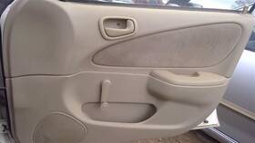 663.to1b02 Toyota Interior Corolla 2002 Fuse Box Cabin 280227
