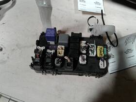 663.to1b06 Toyota Corolla 2006 Fuse Box Cabin 794316