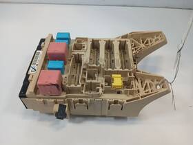 H32ylph-060112 Toyota 663.to1d12 Highlandr 2012 Fuse Box Relay 11208564