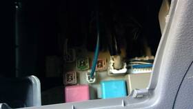 663.to1e09 Toyota Corolla 2009 Fuse Box Cabin 567644