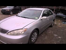 663.to1h06 Toyota Camry 2006 Fuse Box Cabin 1560093