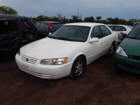 663.to1h99 Toyota Camry 1999 Fuse Box Cabin 1994814